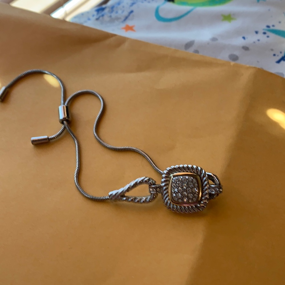 Bracelet!